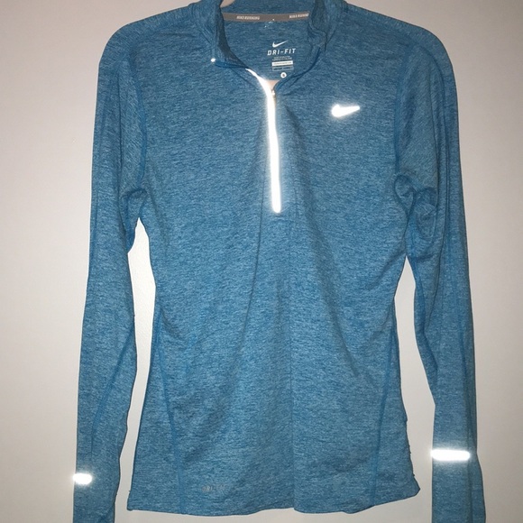 Nike Women's Dri-FIT Element Reflect 1/2-Zip Running Top in light blue - Picture 1 of 7